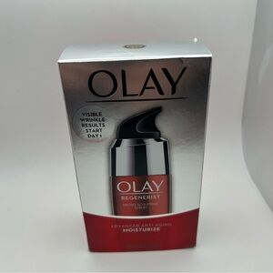 Olay Regenerist Micro-Sculpting Serum, Face Moisturizer 1.7 Fl Oz